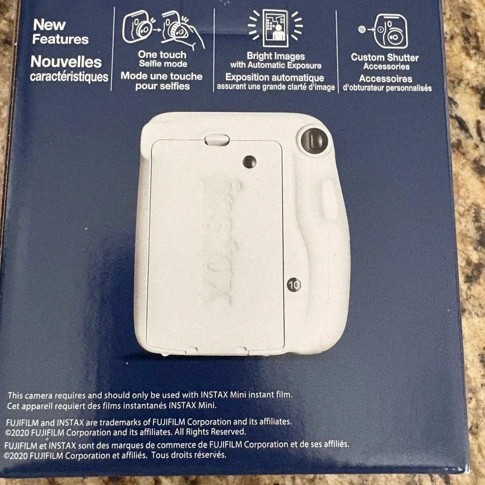 Instax Mini 11 Instant Camera - Ice White
